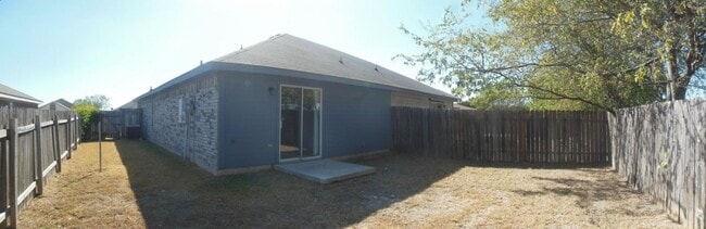 Building Photo - 515 Deloris Dr