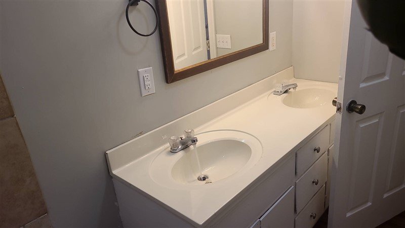 Building Photo - 7847 Saltsburg Rd