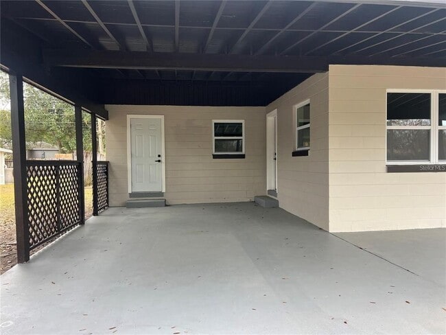 Building Photo - 1809 Chase Ave