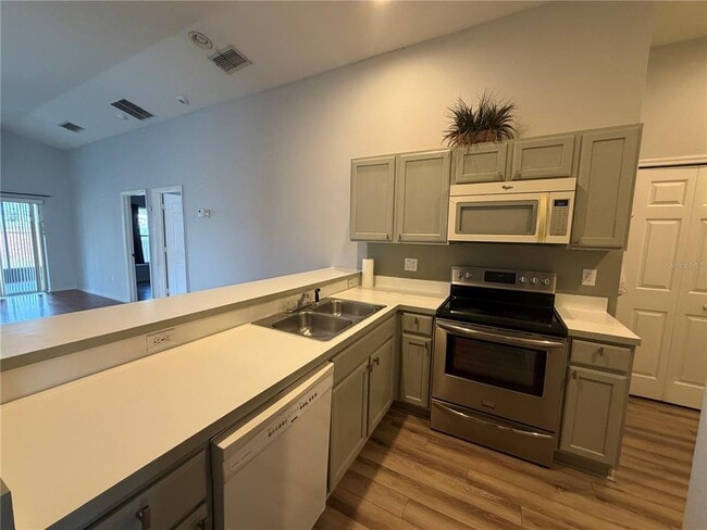 Building Photo - 15187 Harrowgate Way