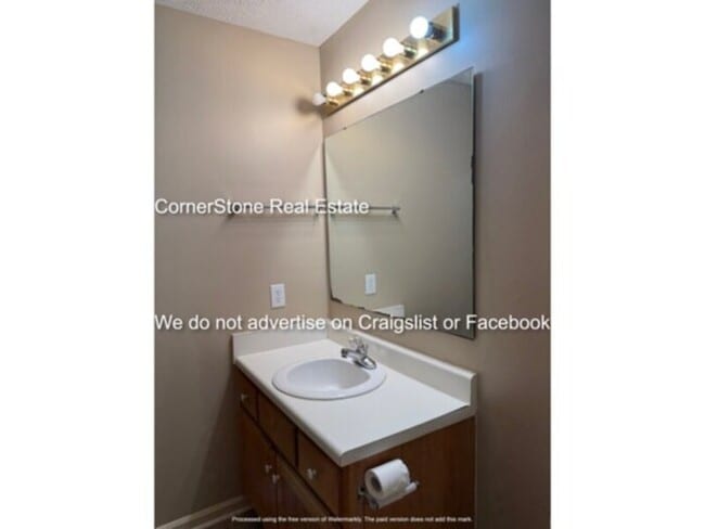 Building Photo - 143 Bahia Ln