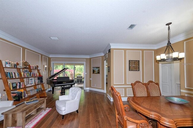 Building Photo - 5050 Silver Charm Terrace