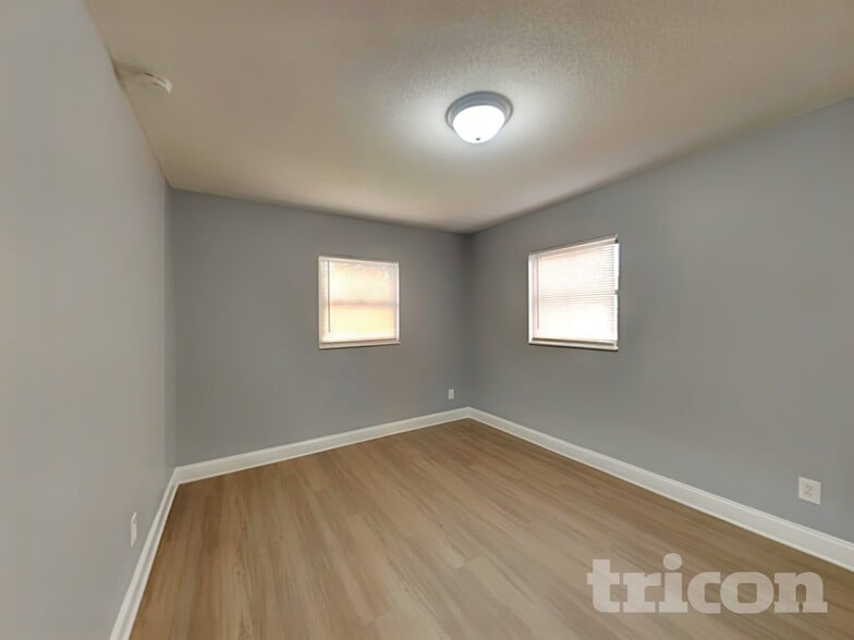 Building Photo - 4905 Leprechaun Way