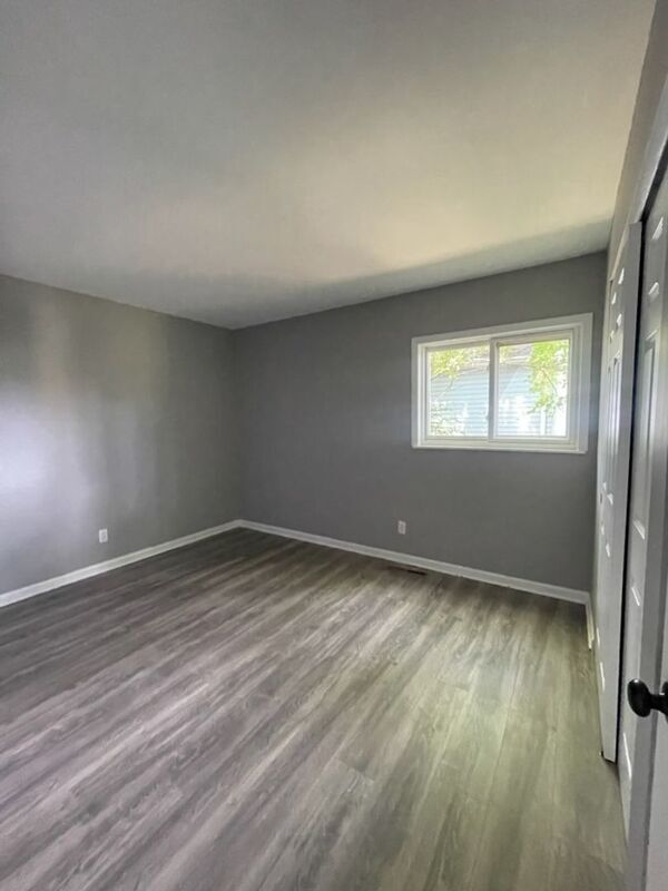 Building Photo - 1515 Watkins Rd