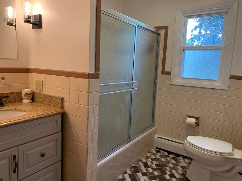 Building Photo - 50 Wertman Ln