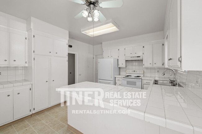 Building Photo - 4201 53rd St