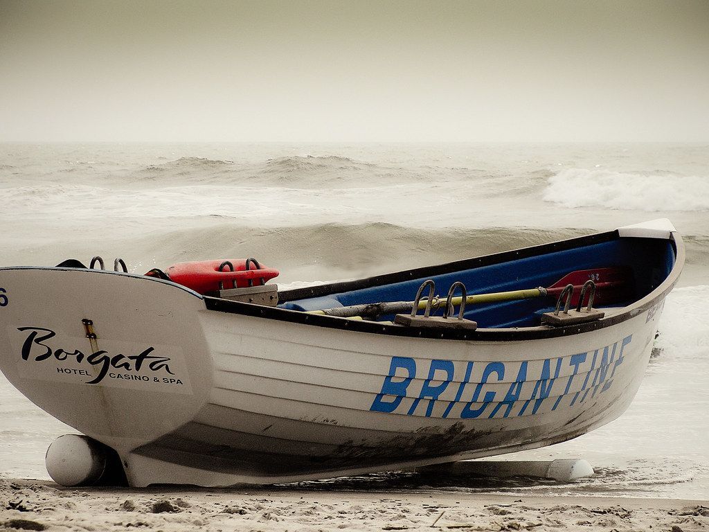 Building Photo - 3200 W Brigantine Ave