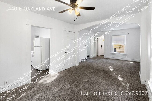 Building Photo - 1440 E Oakland Ave
