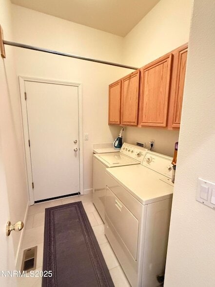 Building Photo - 7850 Tormes Ct