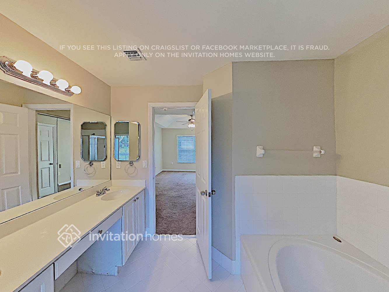 Building Photo - 10698 SW 20th Ct
