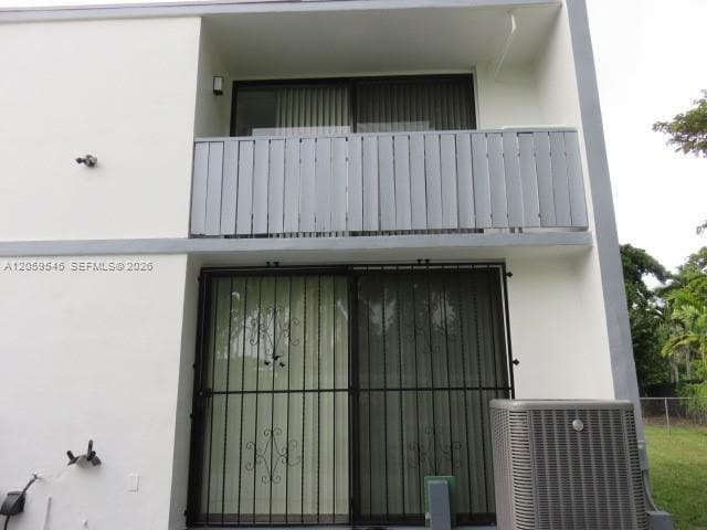 Building Photo - 12300 SW 18th Terrace