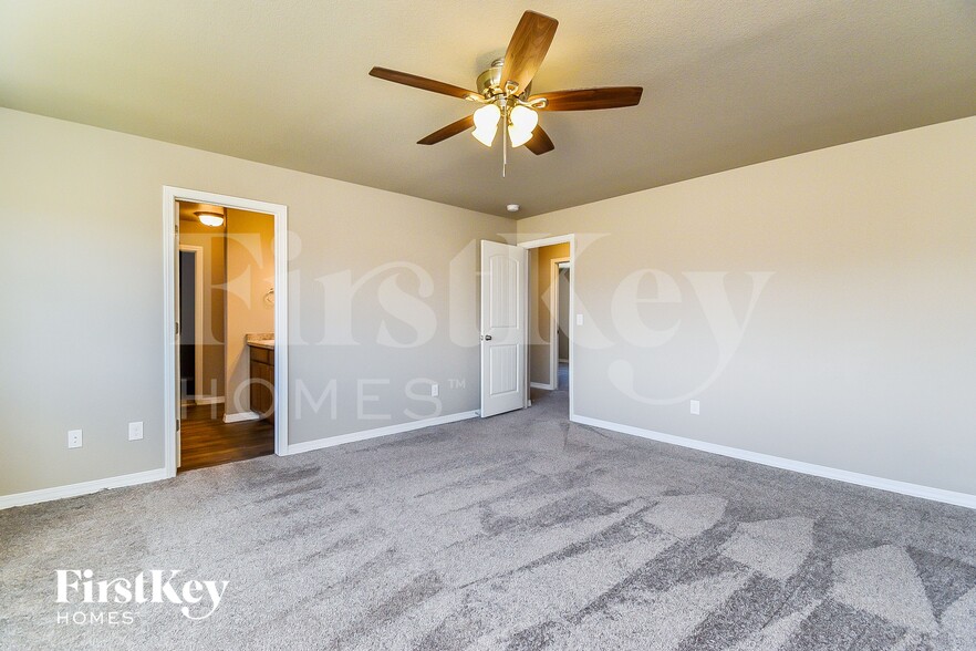 Building Photo - 7687 Benecia Dr