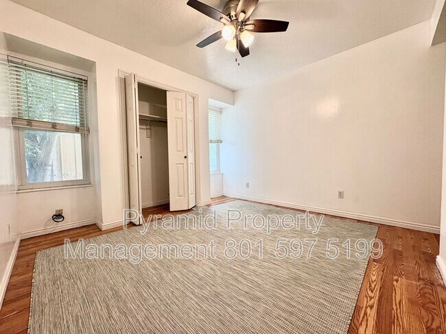 Building Photo - 1099 Shepard Ln