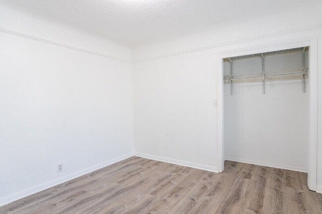 Building Photo - 6765 Lemon Ave