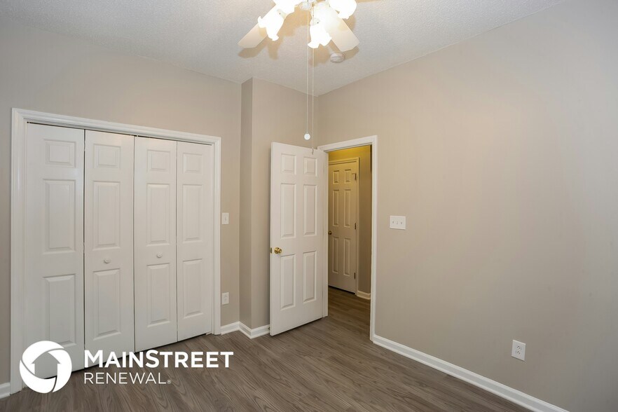 Building Photo - 7027 Passeres Ct