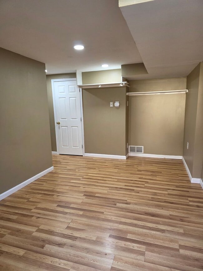 Building Photo - Bay Tree Neighborhood in Dover