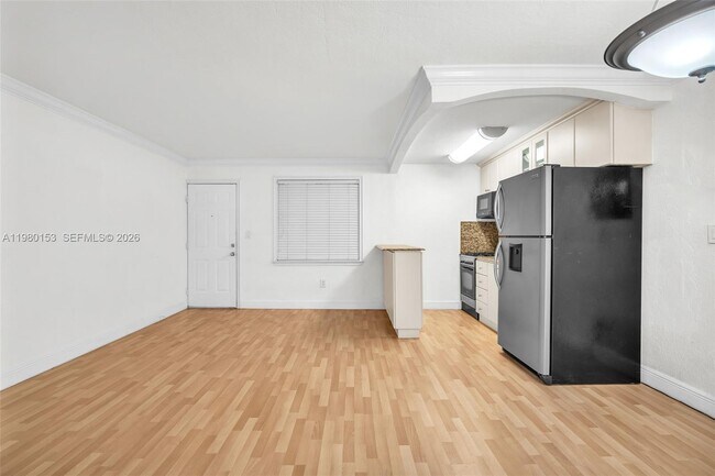 Building Photo - 3245 Virginia St