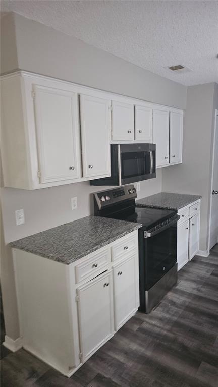 Building Photo - 5111 Scottwood Dr