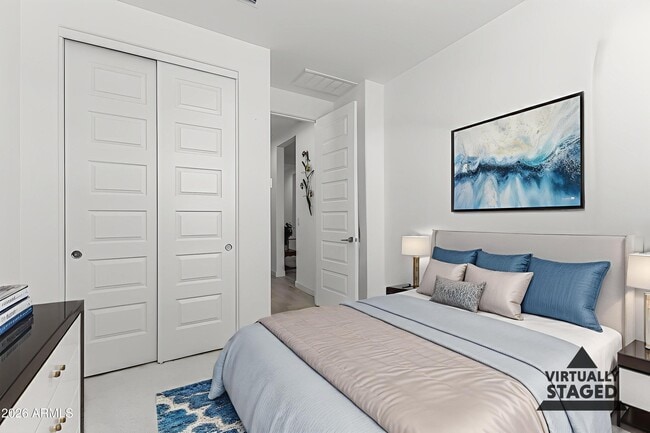 Building Photo - 3347 S 156th Ave