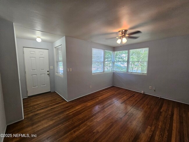 Building Photo - 1501 Osceola St