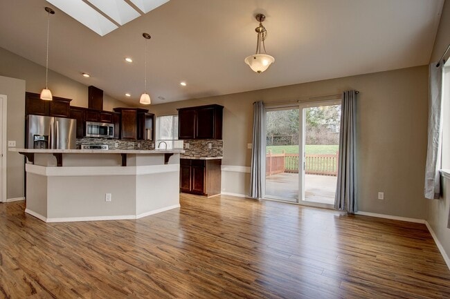 Building Photo - 3 Bed 2 Bath home in Rolling Hills