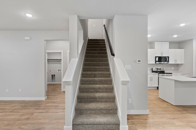 Building Photo - 4264 Clovis St