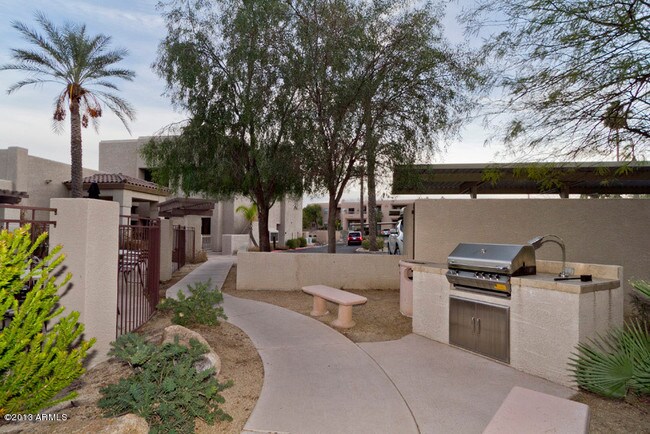 Building Photo - 14815 N Fountain Hills Blvd