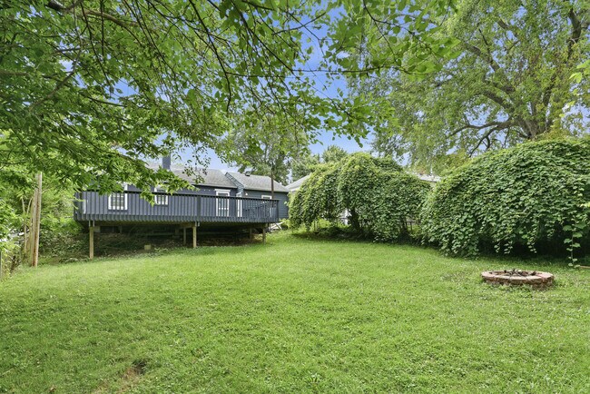 Building Photo - 1533 Cardington Rd