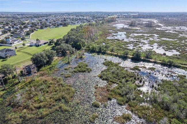 Building Photo - 735 Black Eagle Dr