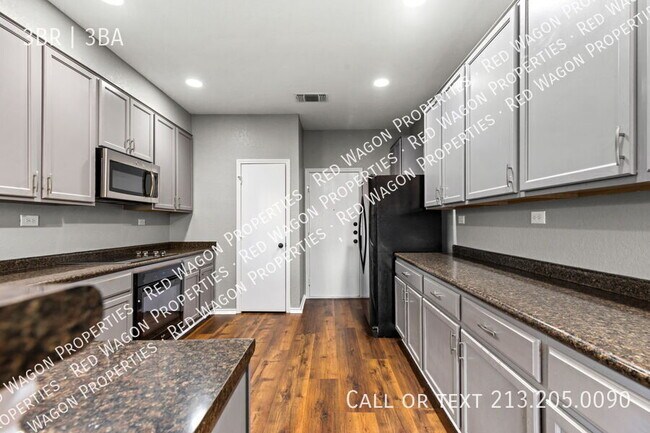 Building Photo - 4342 Safe Hbr