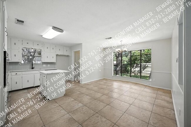 Building Photo - 8109 Starnes Rd