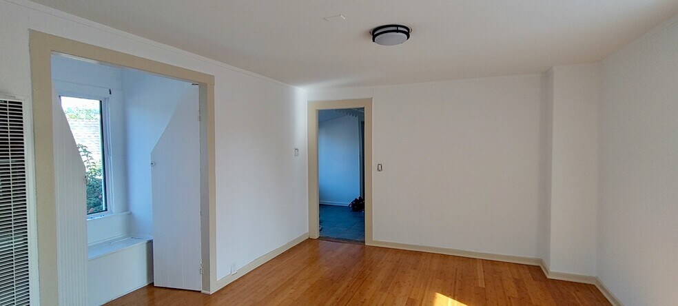 Living Room - 1150 Sanborn Ave. Apt C