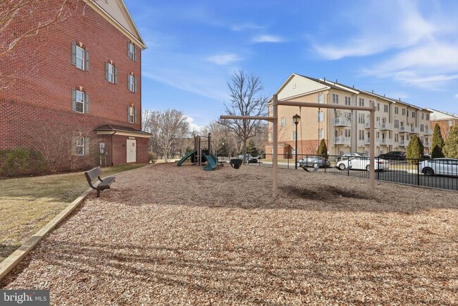 Building Photo - 3624 Spring Hollow Ln