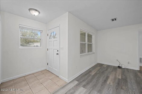 Building Photo - 6145 Vasari Dr