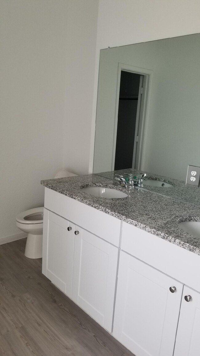 Building Photo - 2700 San Martin Ln