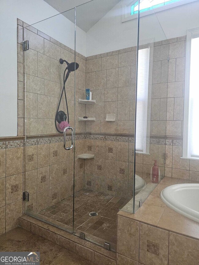 Building Photo - 526 Coopers Pond Dr