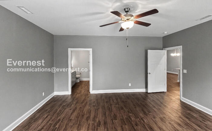 Building Photo - 1606 McBrien Rd