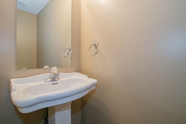 Building Photo - 284 Ballygar Ct