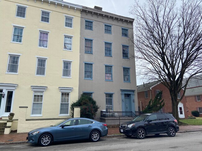 Building Photo - 309 North St