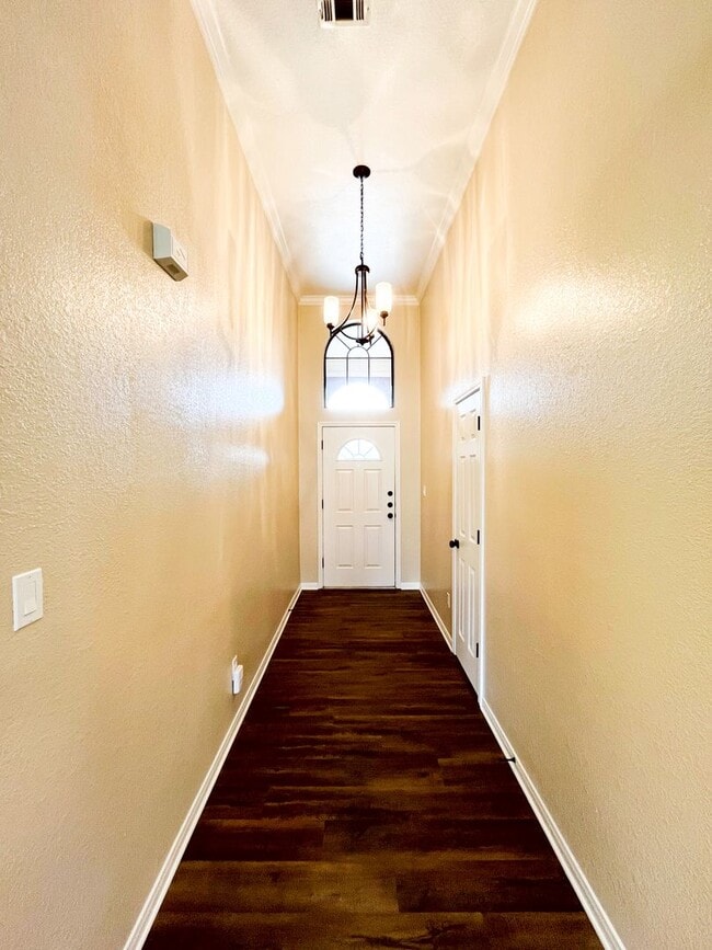 Building Photo - Available NOW!!!! You must see this is a Fabulous Home. 4 bedrooms, office, 2 bath, 2 car garage ...