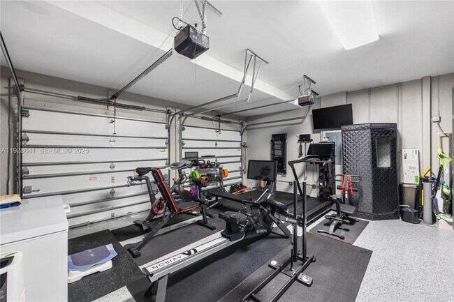 Building Photo - 10470 NW 69th Terrace