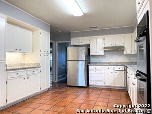 Building Photo - 3723 Twisted Oaks Dr