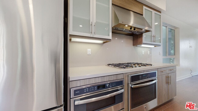 Building Photo - 6752 Gill Way