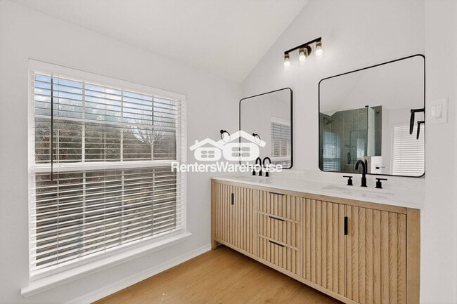 Building Photo - 4918 Silverweed Dr