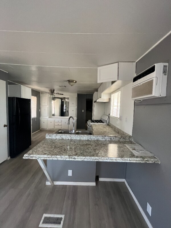 Building Photo - 9501 E Broadway Rd