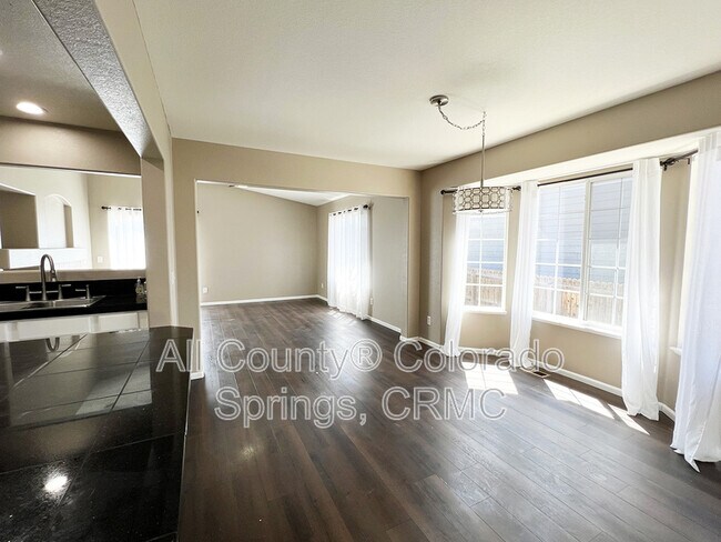 Building Photo - 14345 Woodrock Path