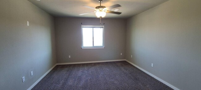 Building Photo - 12065 Mesquite River Dr