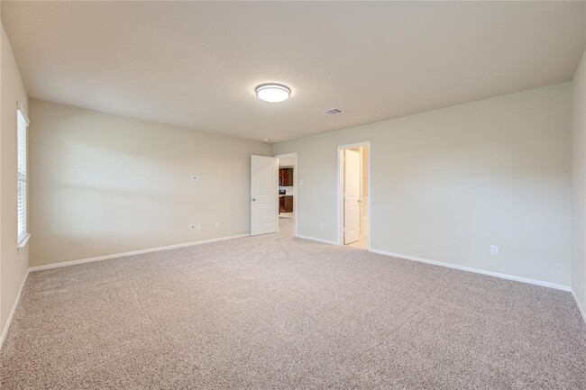 Building Photo - 2915 Iron Range Ct