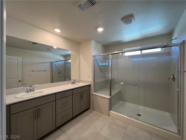 Building Photo - 8142 Desert Cassia Ave