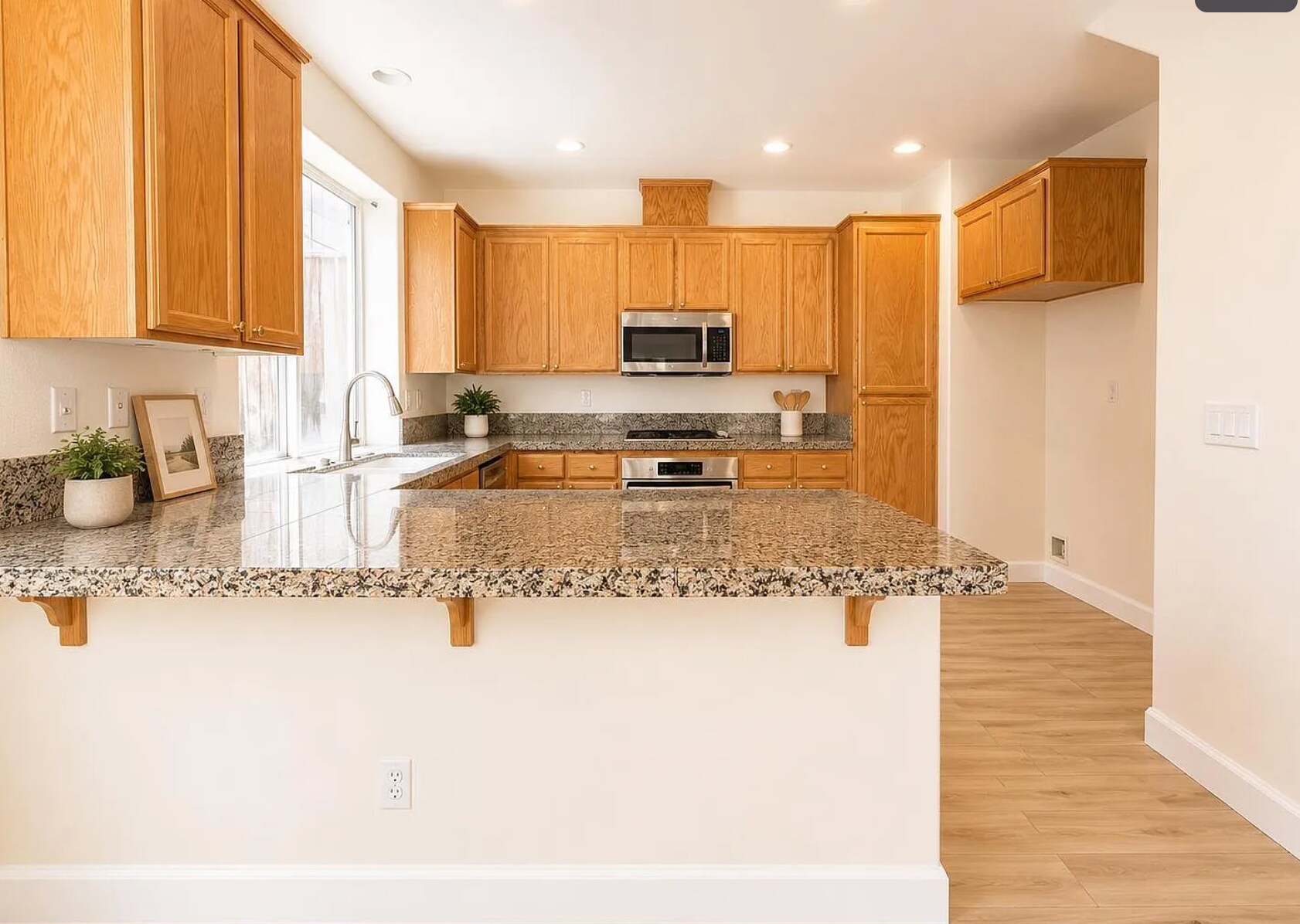 Building Photo - 5 Almond Orchard Ln